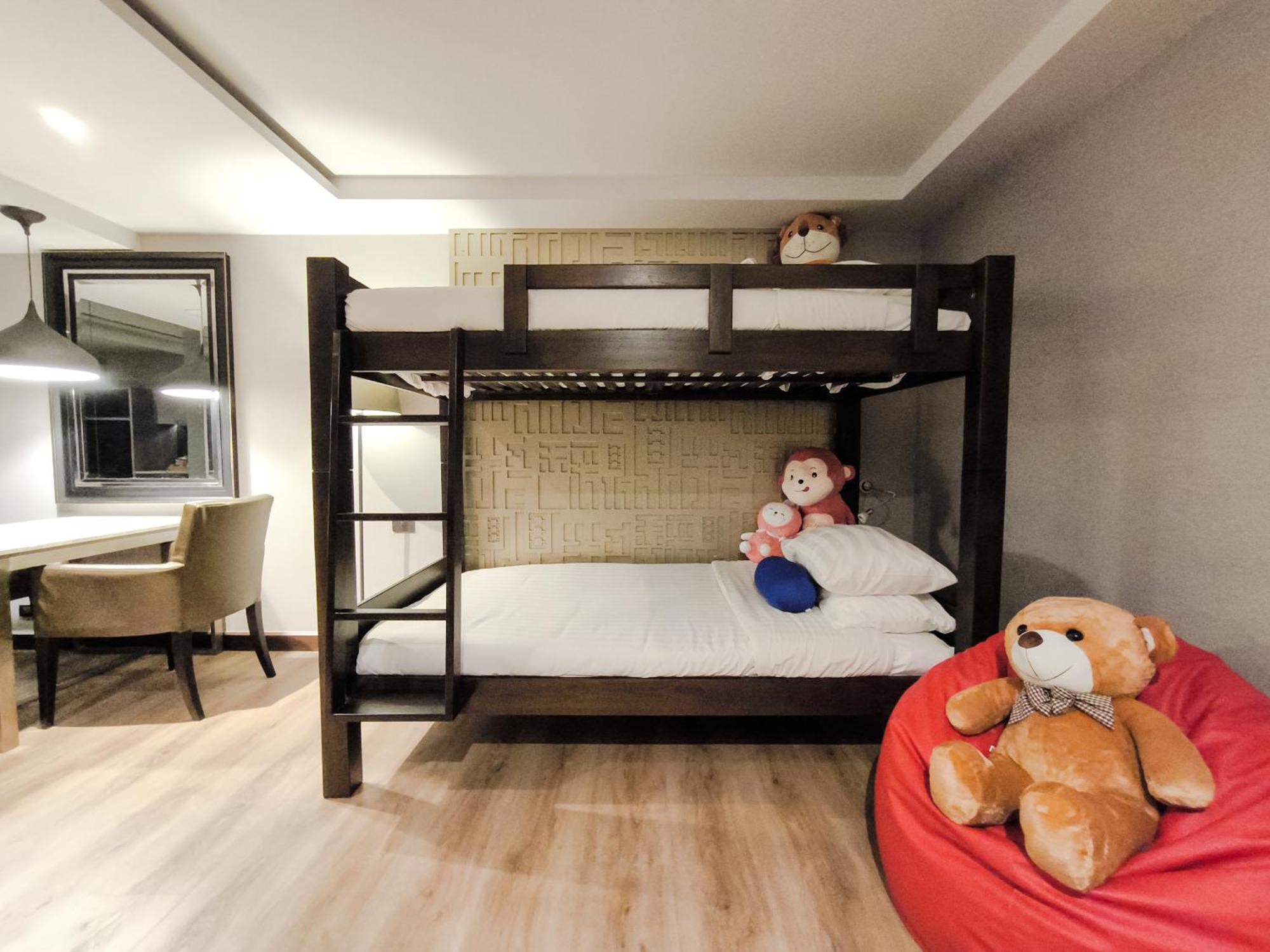 Citrus Suites Sukhumvit 6 By Compass Hospitality Bangkok Dış mekan fotoğraf