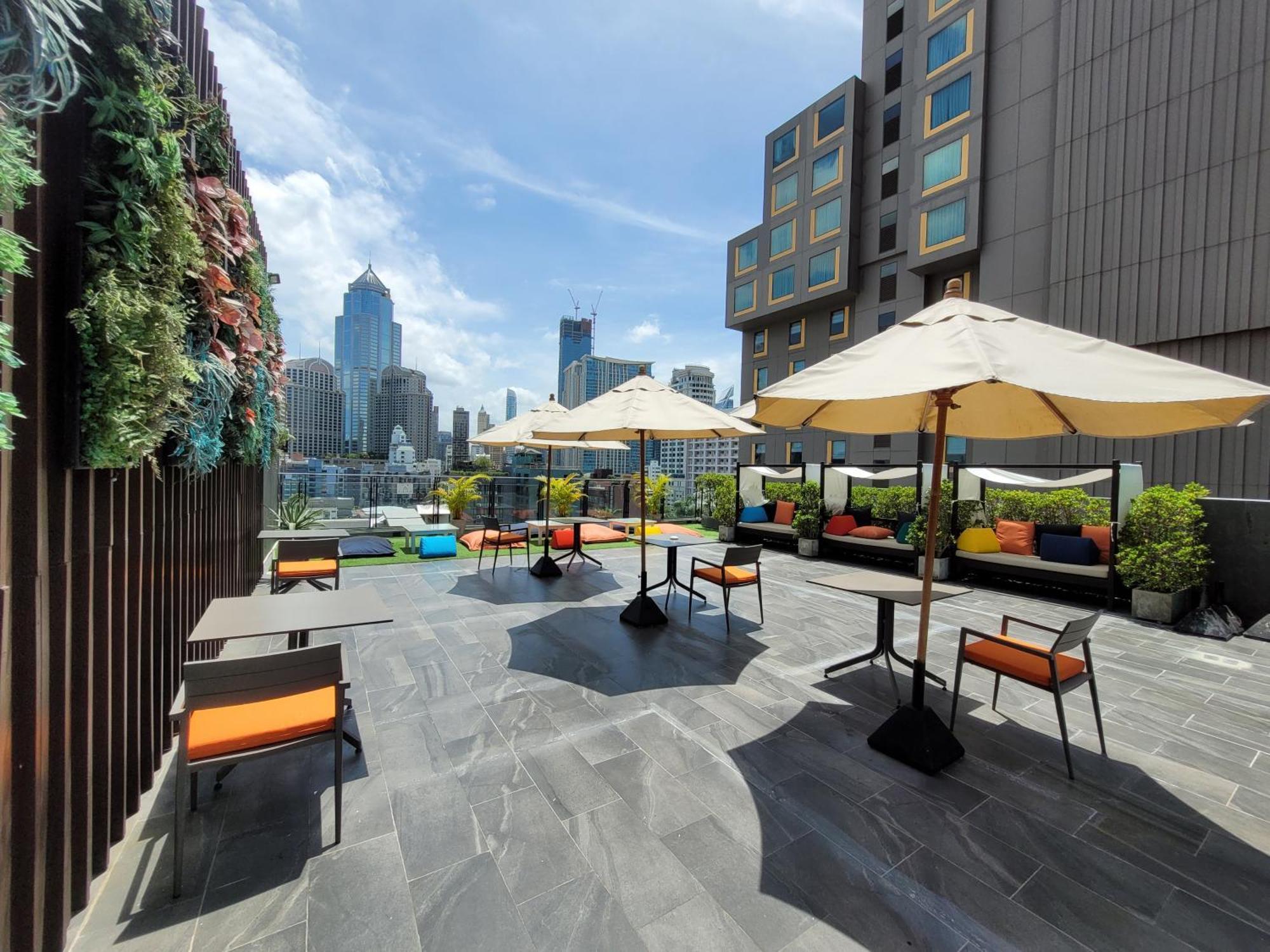Citrus Suites Sukhumvit 6 By Compass Hospitality Bangkok Dış mekan fotoğraf