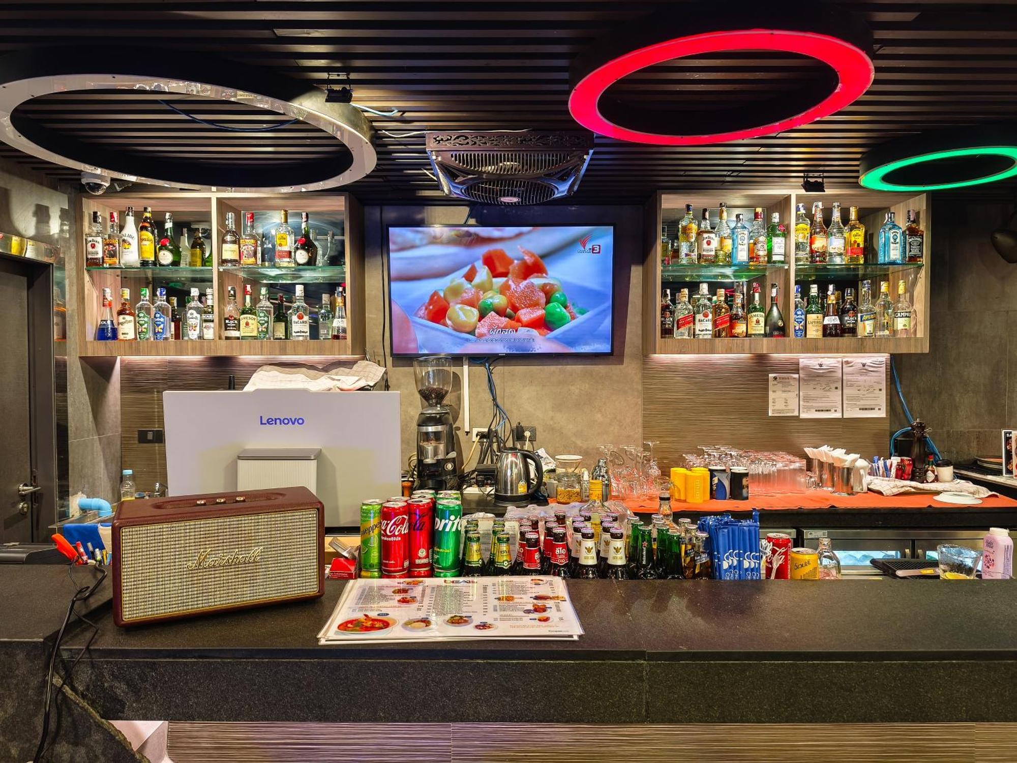 Citrus Suites Sukhumvit 6 By Compass Hospitality Bangkok Dış mekan fotoğraf