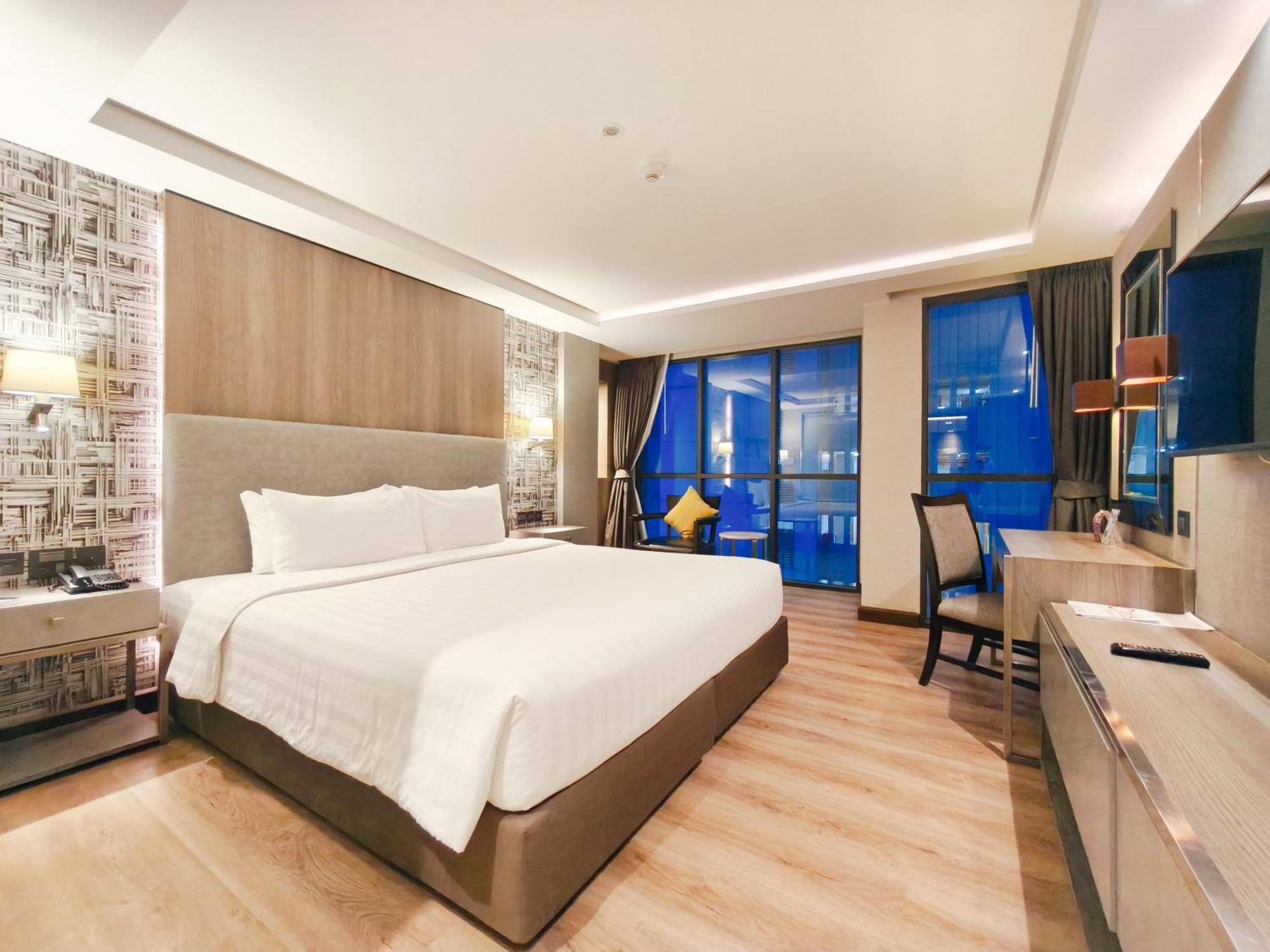 Citrus Suites Sukhumvit 6 By Compass Hospitality Bangkok Dış mekan fotoğraf